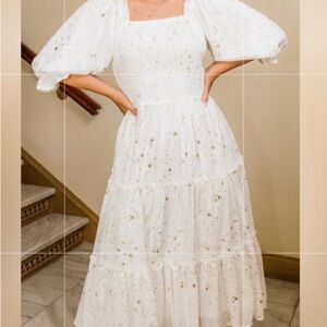 starry dress white ivy city co size M